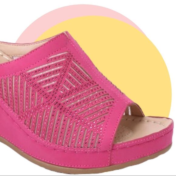 Italina Tan Sequin Embellished Slide In Mule Comfort Wedge Nu Shuz Key West 11 - Picture 5 of 7